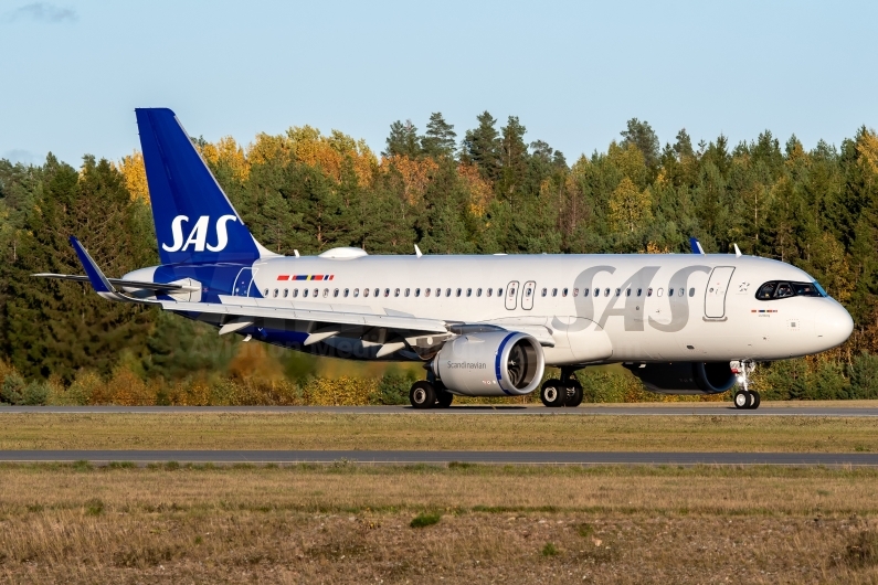 SAS Scandinavian Airlines Airbus A320-251N SE-ROU