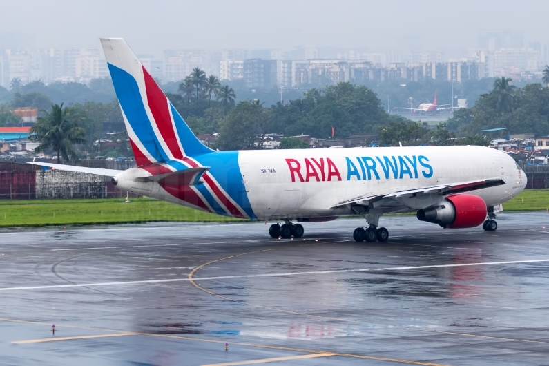 Raya Airways Boeing 767-223(BDSF) 9M-RXA