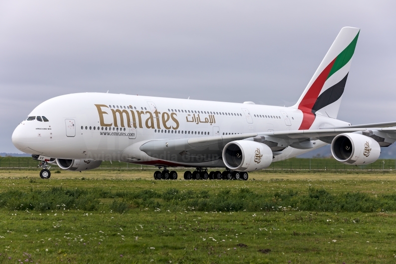 Emirates Airbus A380-842 F-WWSH / A6-EVS