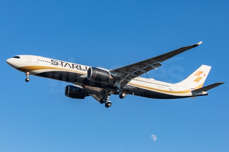 STARLUX Airlines Airbus A330-941 F-WWCN / B-58301