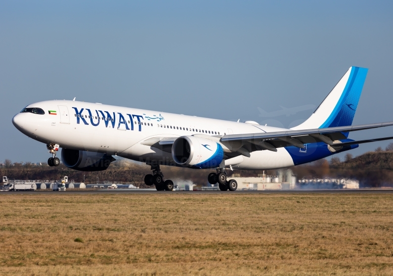 Kuwait Airways Airbus A330-841 9K-APF