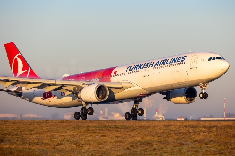 Turkish Airlines Airbus A330-303 TC-LND