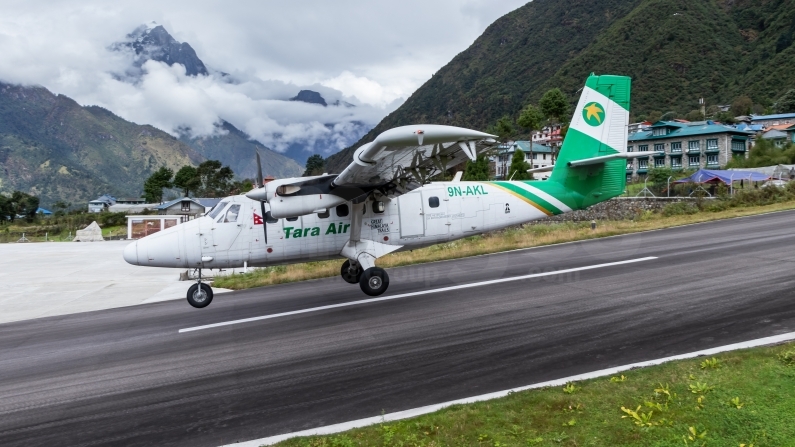 Tara Air De Havilland Canada DHC-6-400 Twin Otter 9N-AKL