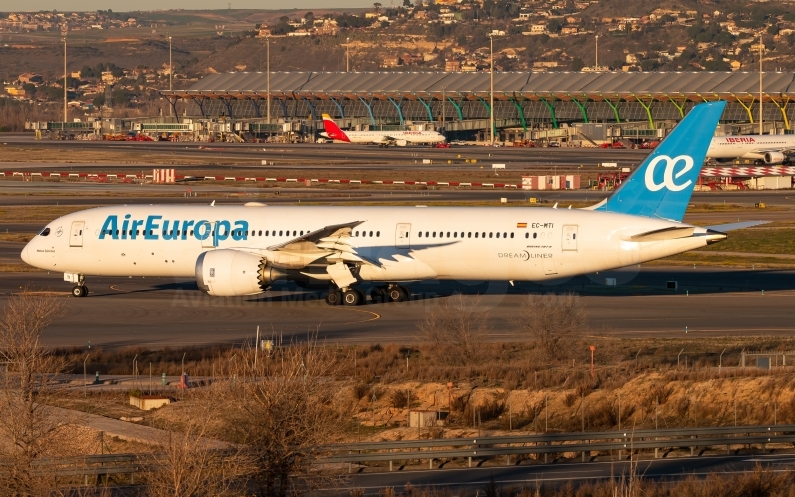 Air Europa Boeing 787-9 Dreamliner EC-MTI