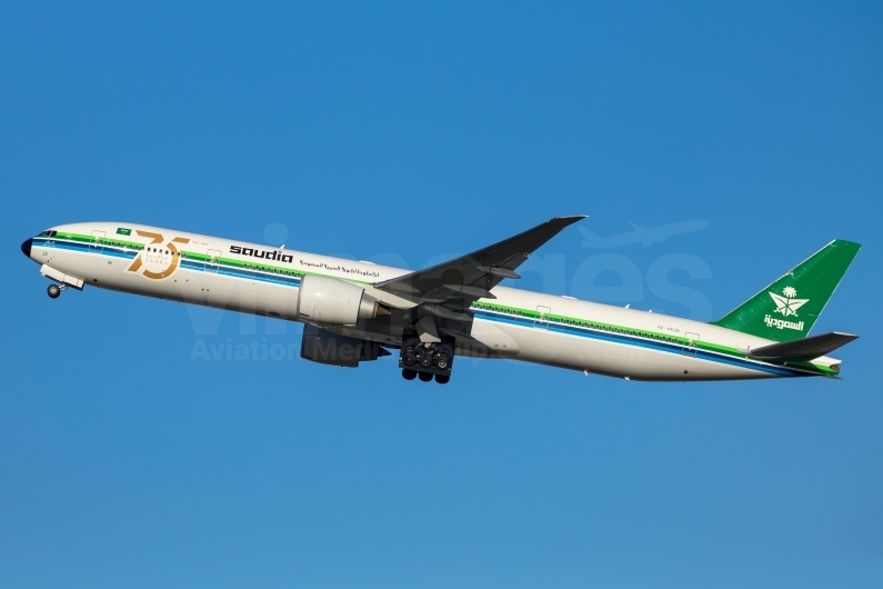 Saudi Arabian Airlines Boeing 777-368(ER) HZ-AK28