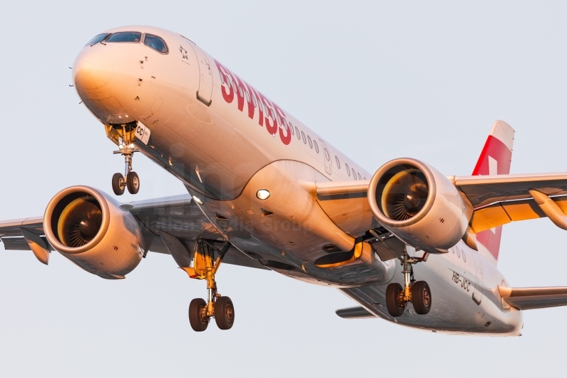 Swiss Bombardier CSeries CS300 (BD-500-1A11) HB-JCC