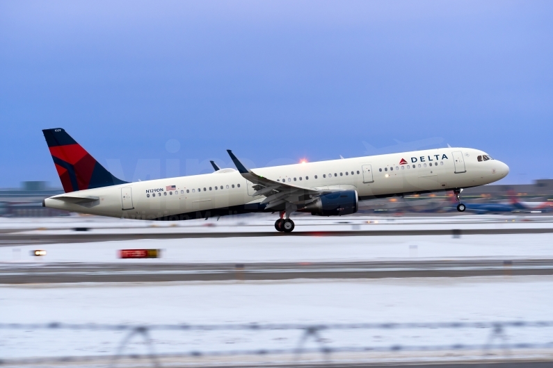 Delta Air Lines Airbus A321-211(WL) N129DN