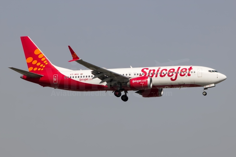 SpiceJet Boeing 737-8 MAX VT-MXI