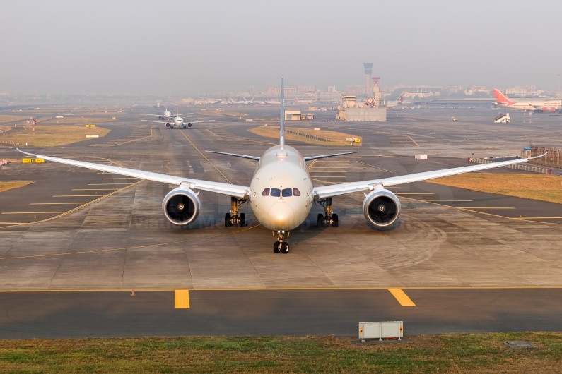 Etihad Airways Boeing 787-9 Dreamliner A6-BNB