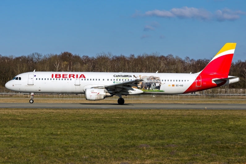 Iberia Airbus A321-212 EC-IXD