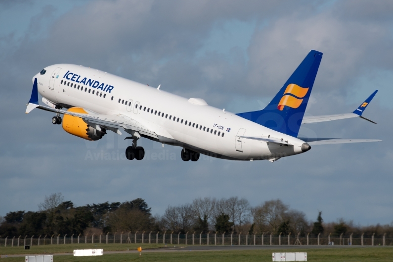 Icelandair Boeing 737-8 MAX TF-ICN