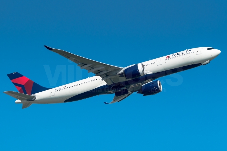 Delta Air Lines Airbus A330-941 N407DX