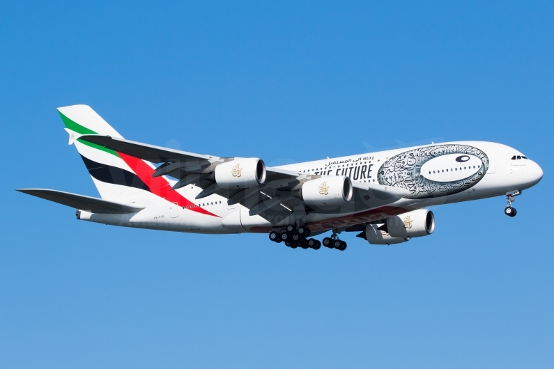 Emirates Airbus A380-842 A6-EVK