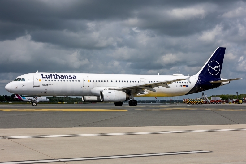 Lufthansa Airbus A321-231 D-AIDN