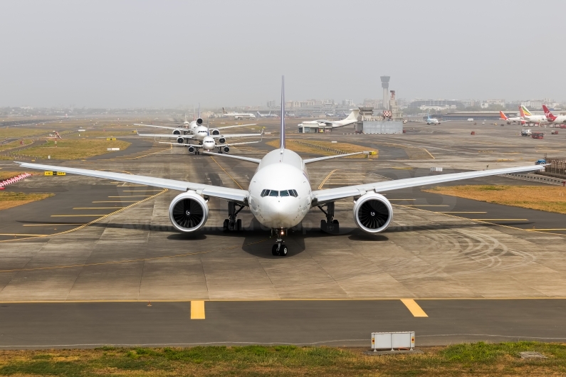 Federal Express (FedEx) Boeing 777-F N860FD