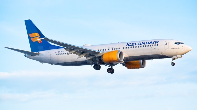 Icelandair Boeing 737-8 MAX TF-ICO