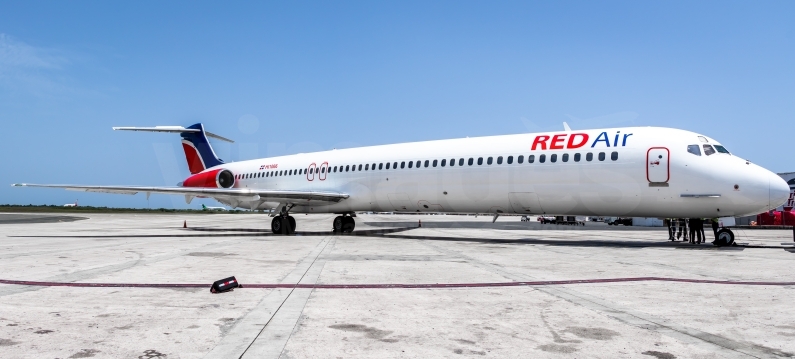 Red Air McDonnell Douglas MD-82 (DC-9-82) HI1066