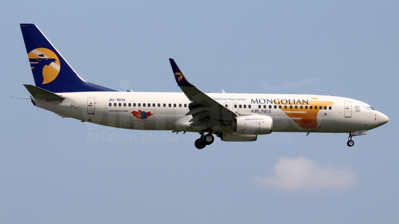 MIAT - Mongolian Airlines Boeing 737-8SH(WL) JU-1015