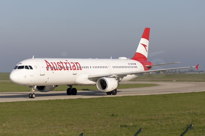 Austrian Airlines Airbus A321-211 OE-LBE