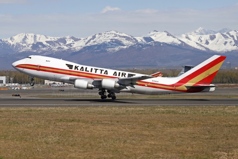 Kalitta Air Boeing 747-4R7F N700CK