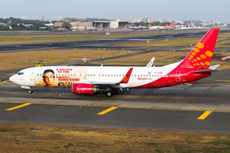 SpiceJet Boeing 737-86J(WL) VT-SZM