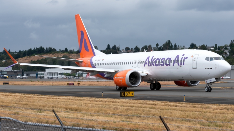 Akasa Air Boeing 737-8 MAX VT-YAD