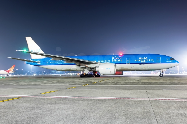 KLM Asia Boeing 777-206(ER) PH-BQH