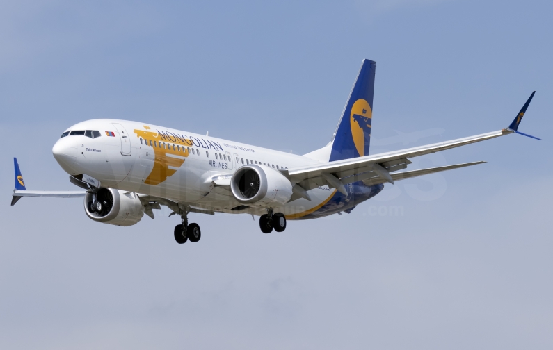 MIAT - Mongolian Airlines Boeing 737-8 MAX EI-MNG