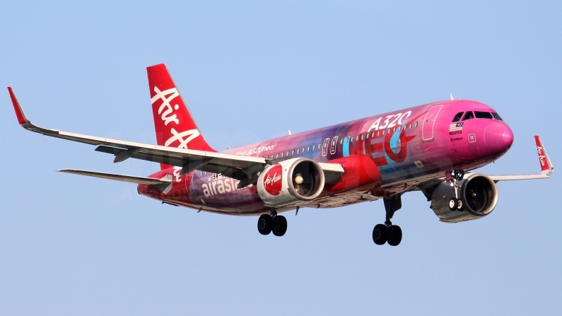 AirAsia Airbus A320-251N 9M-NEO