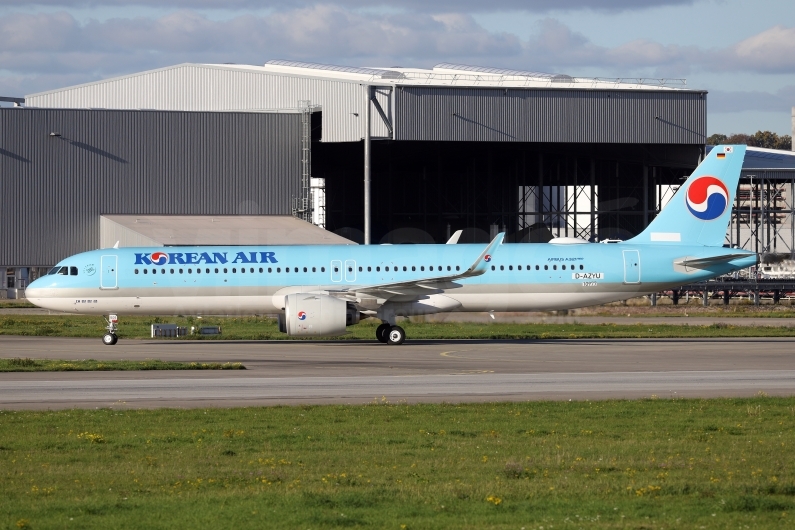 Korean Air Lines Airbus A321-272NX D-AZYU / HL8505