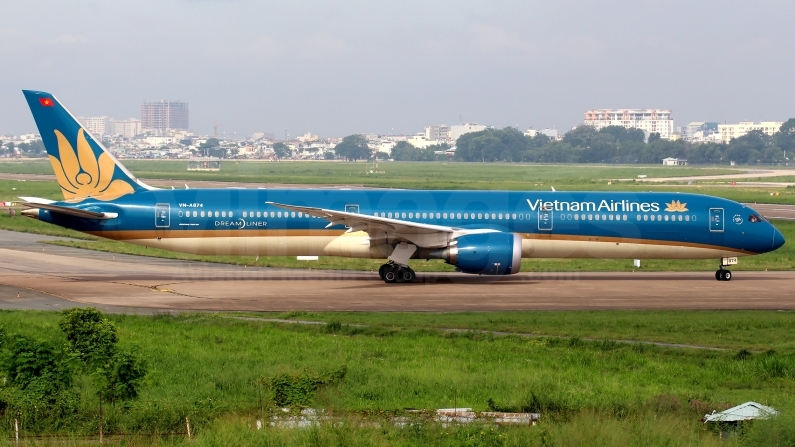 Vietnam Airlines Boeing 787-10 Dreamliner VN-A874