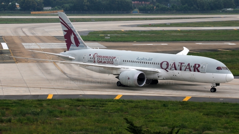 Qatar Airways Boeing 787-8 Dreamliner A7-BCC