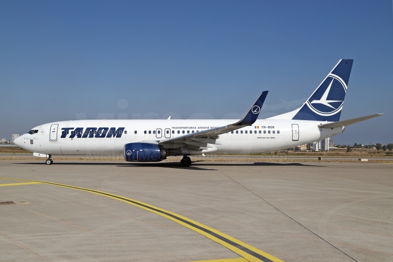 TAROM Boeing 737-82R(WL) YR-BGK