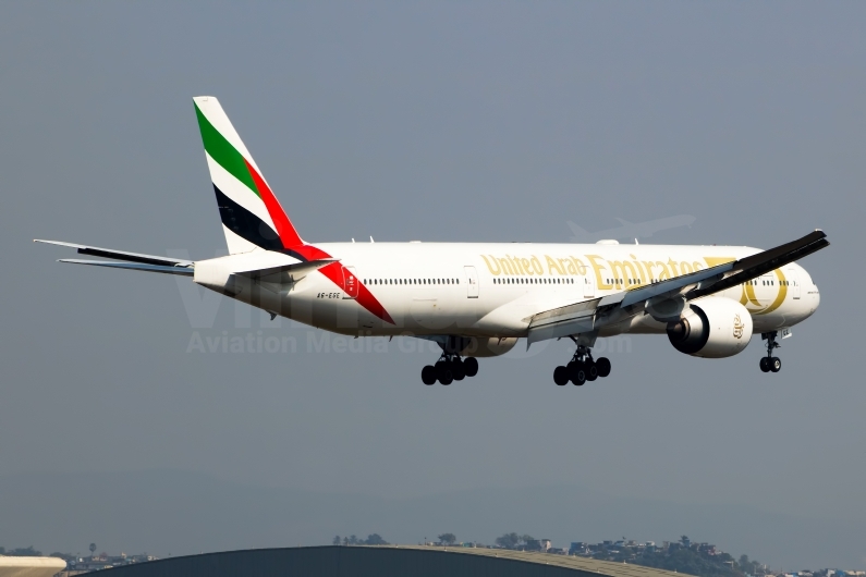 Emirates Boeing 777-31H(ER) A6-EGE