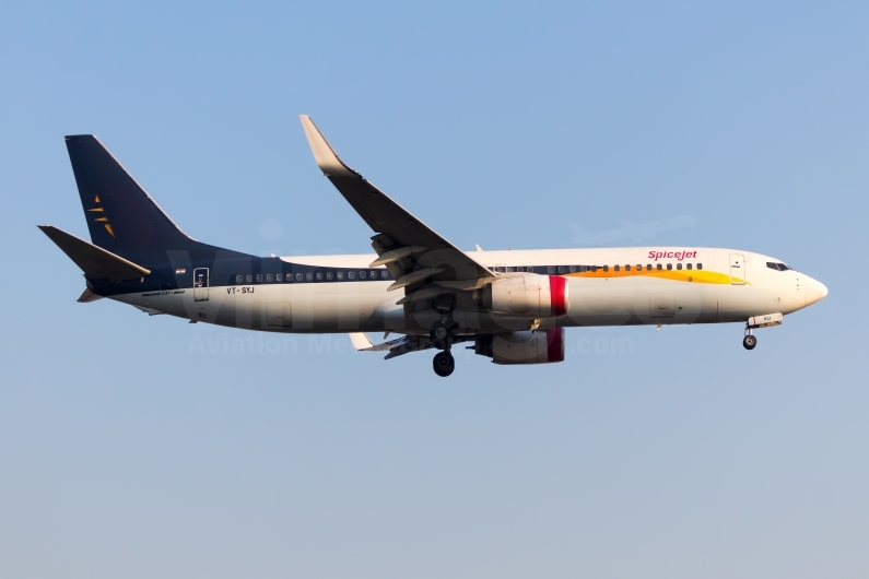 SpiceJet Boeing 737-8AS(WL) VT-SYJ