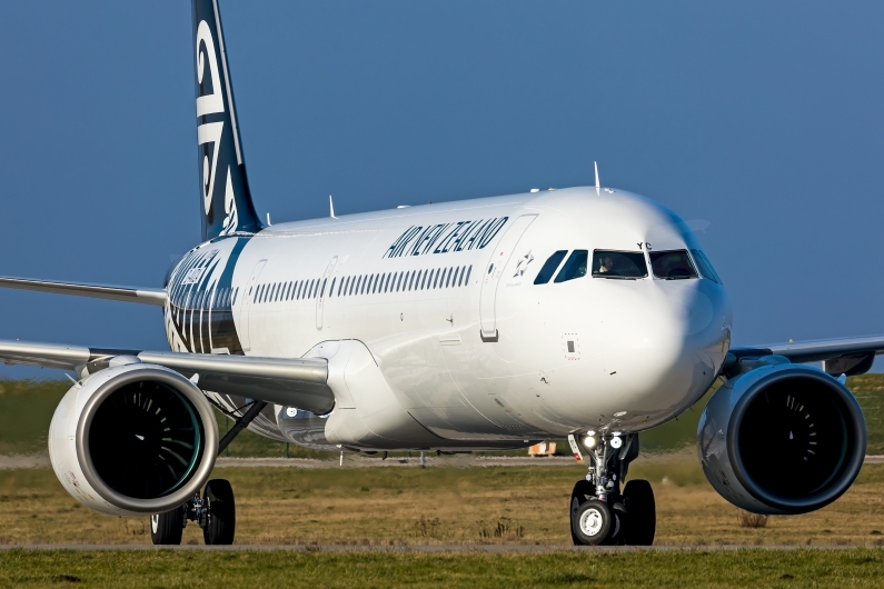 Air New Zealand Airbus A321-271NX D-AVZA / ZK-OYC