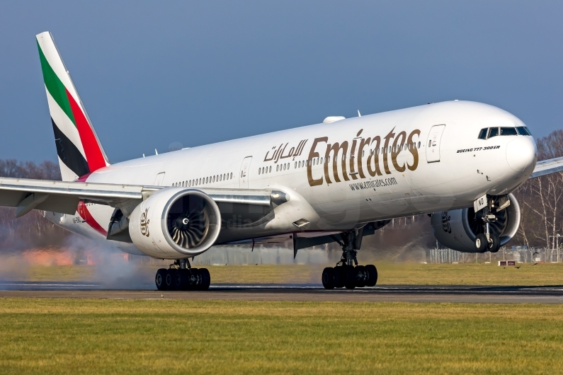 Emirates Boeing 777-31H(ER) A6-END – v1images Aviation Media