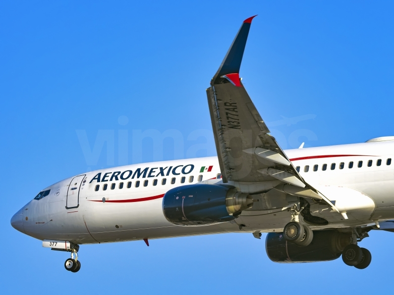 Aeromexico Boeing 737-86J(WL) N377AR