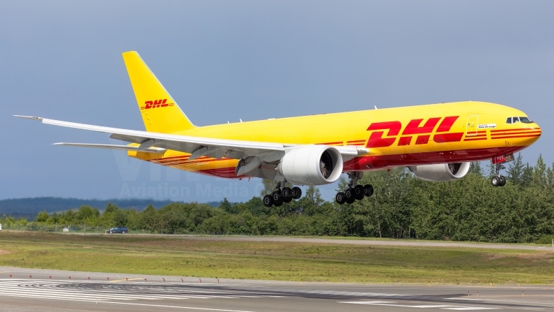 DHL Boeing 777-F N705GT