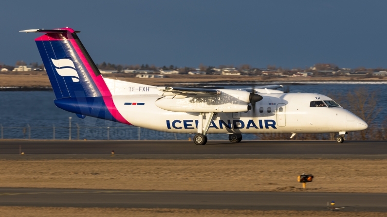 Air Iceland Connect De Havilland Canada DHC-8-202Q Dash 8 TF-FXH