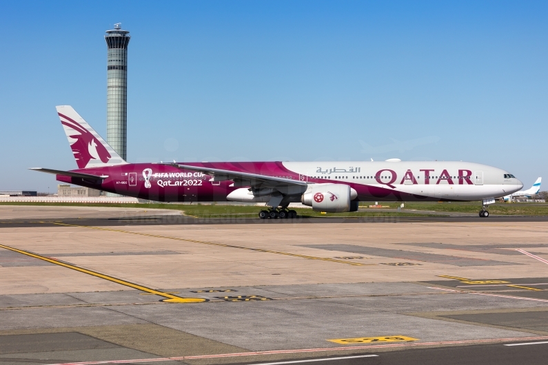 Qatar Airways Boeing 777-3DZ(ER) A7-BEC