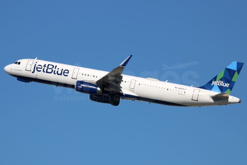 JetBlue Airways Airbus A321-231(WL) N989JT