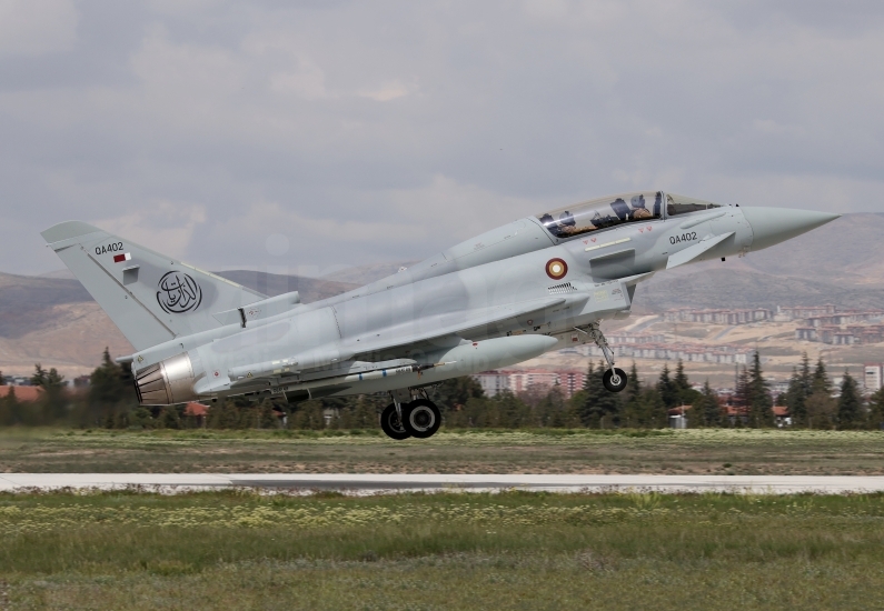 Qatar Emiri Air Force Eurofighter EF-2000 Typhoon QA402