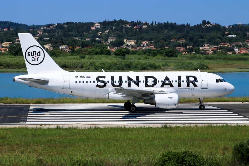 Sundair Airbus A319-112 9A-MUC