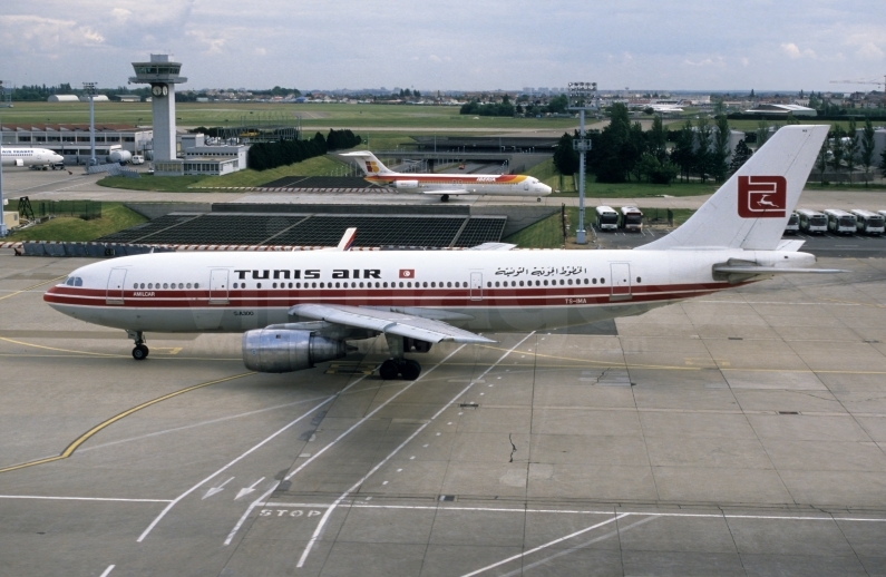 Tunisair Airbus A300B4-203 TS-IMA