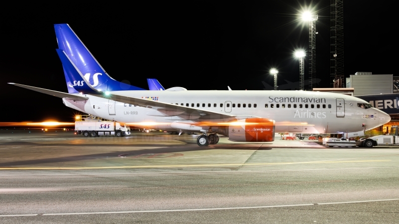 SAS Scandinavian Airlines Boeing 737-783(WL) LN-RRB