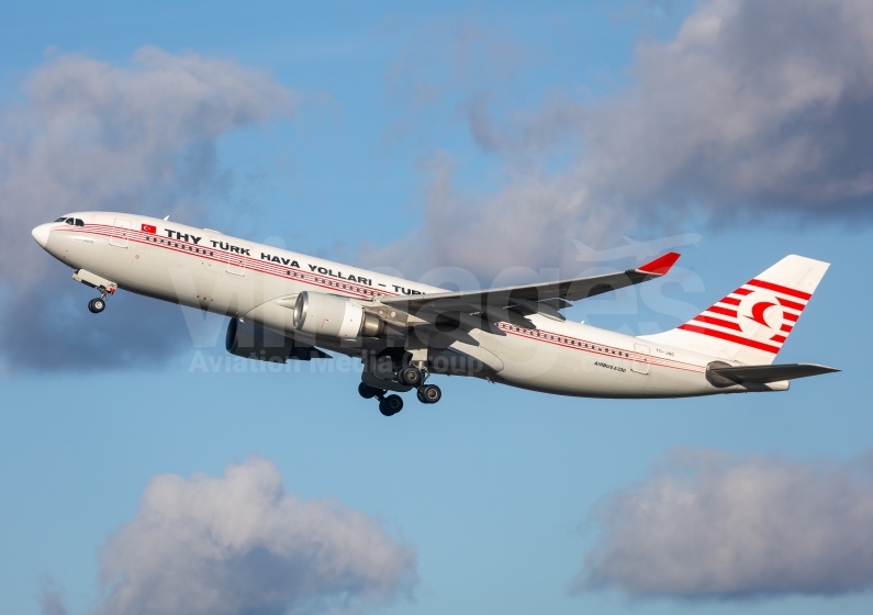 Turkish Airlines Airbus A330-203 TC-JNC