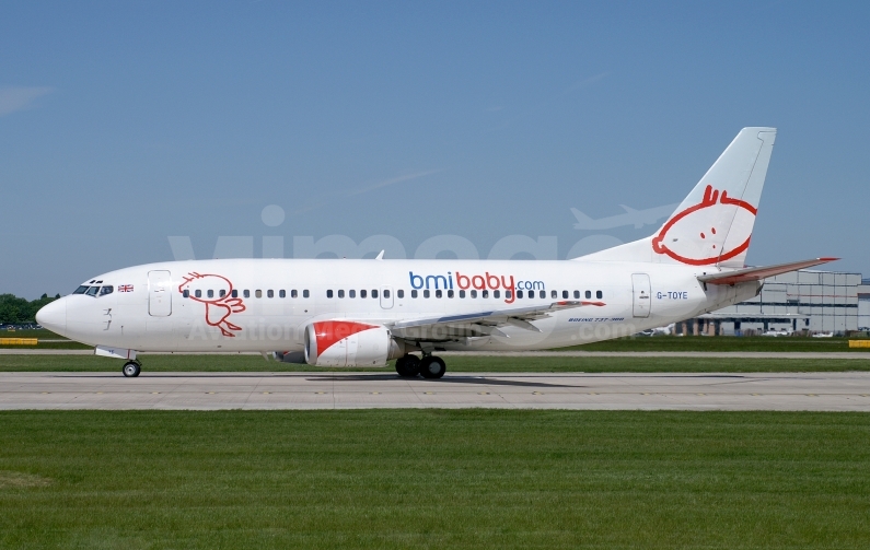 bmibaby Boeing 737-33A G-TOYE