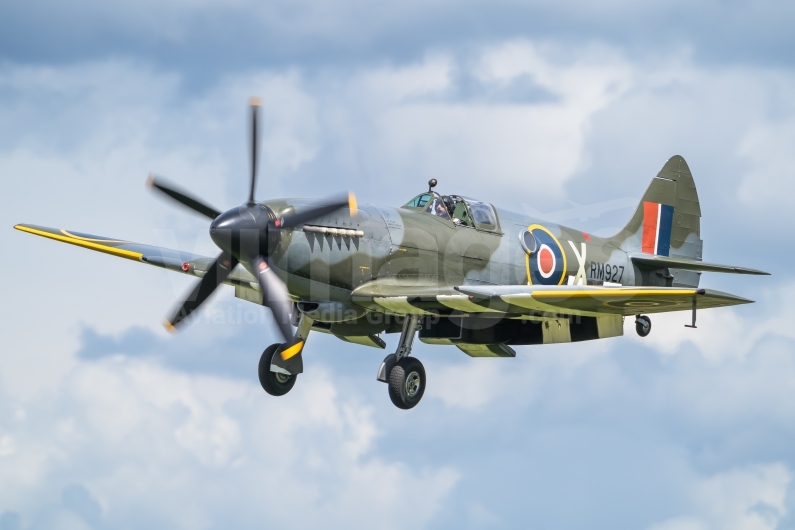 Private Supermarine Spitfire FR.14E F-AYXX