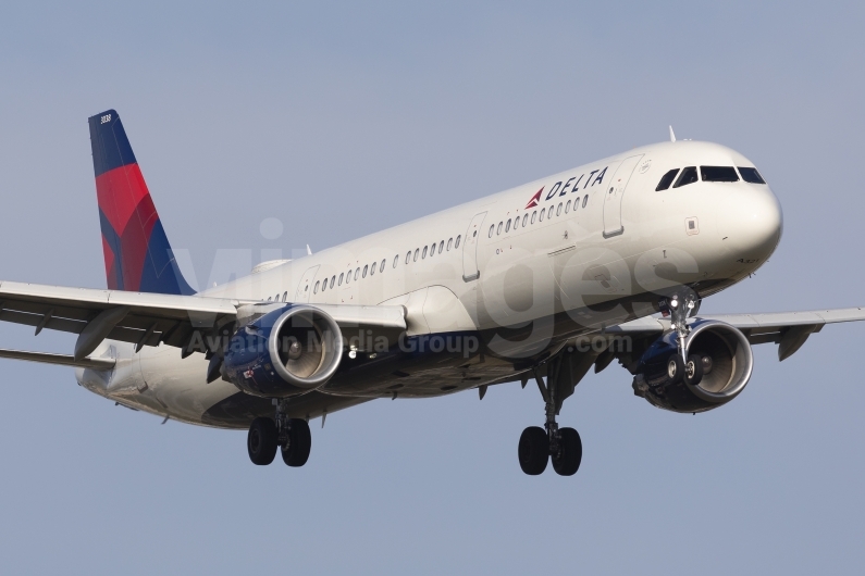 Delta Air Lines Airbus A321-213(WL) N338DN